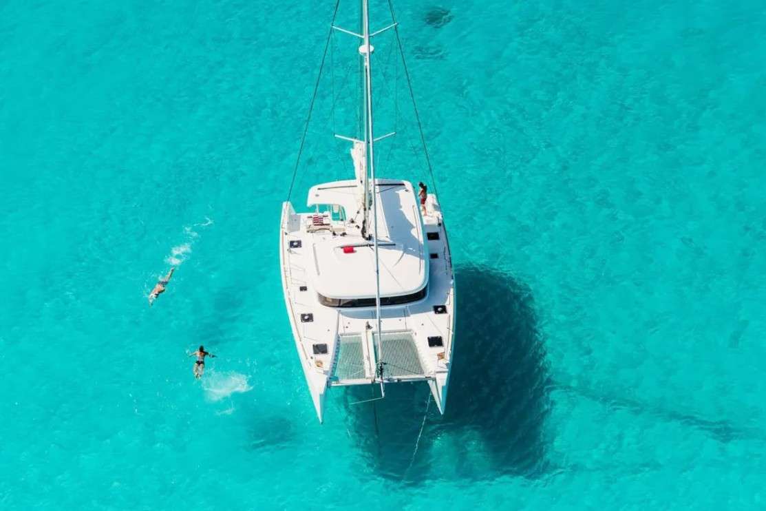 Отдых на волнах: аренда катамарана для путешествий по Занзибару
