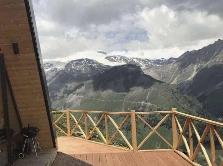 Почему гостевой дом — идеальный вариант жилья для путешествия по Грузии