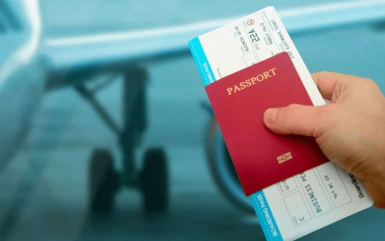 Как найти самые дешевые авиабилеты: проверенные лайфхаки