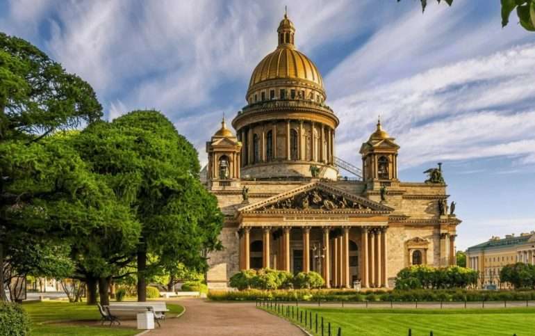 Топ-10 мест Санкт-Петербурга, которые стоит посетить каждому итальянцу