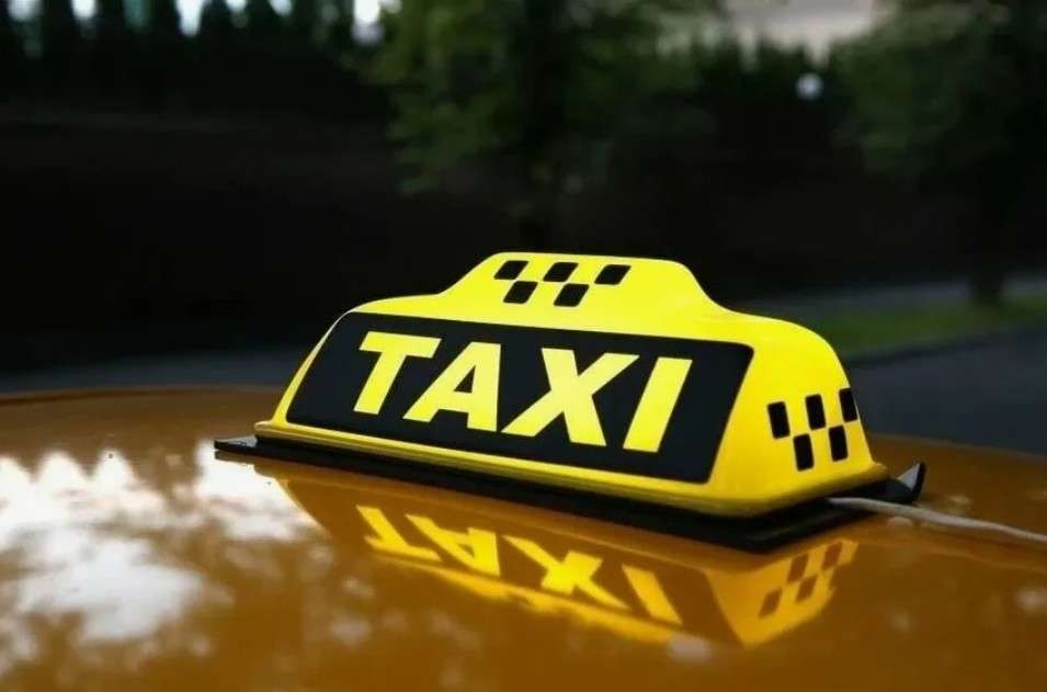 Самые необычные истории из жизни водителей такси