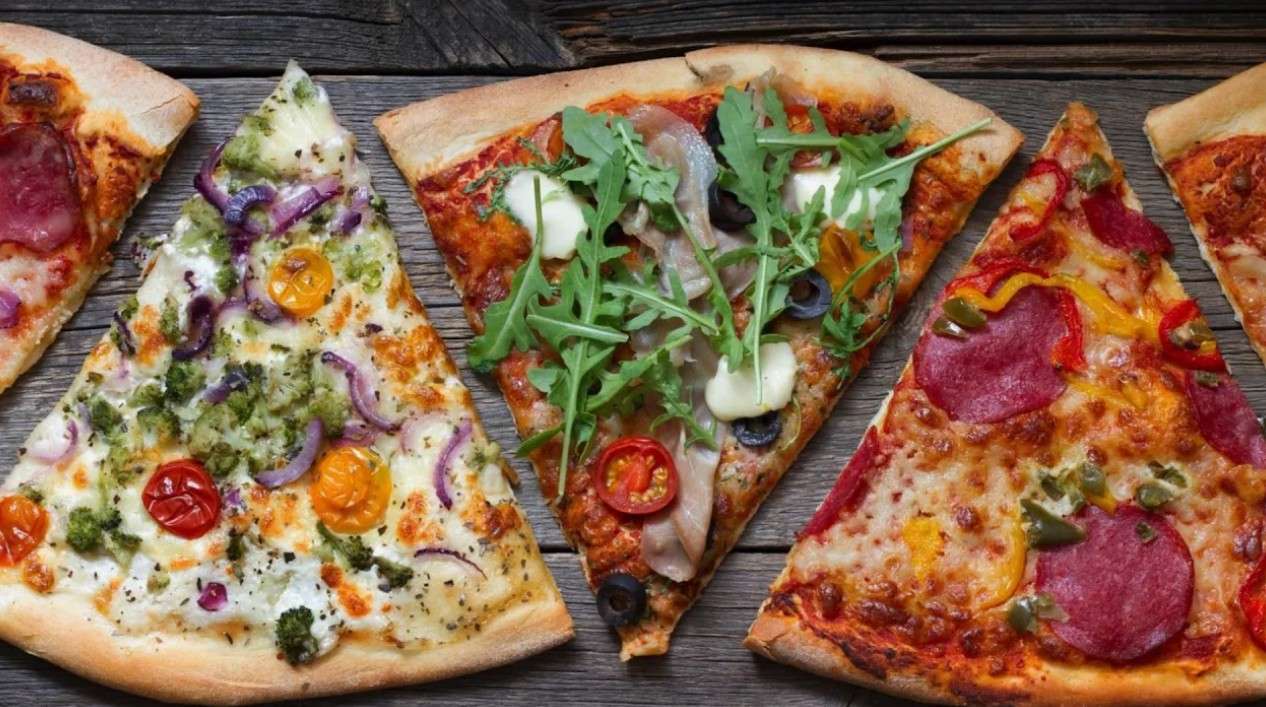 Семь пицц с уникальными начинками, ради которых стоит отправиться в дорогу